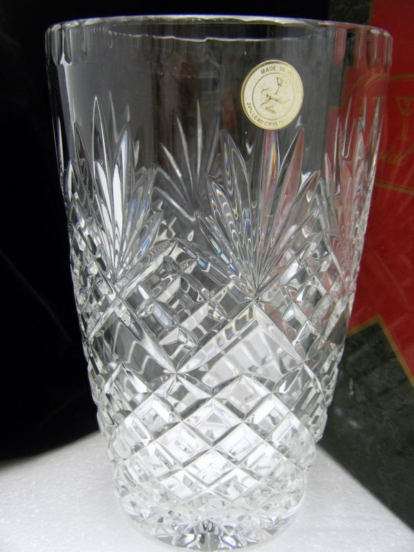 Cut Lead Crystal Vase 8 Original Box Essex 24% Poland.