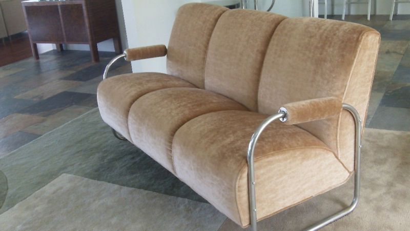 KEM WEBER MACHINE AGE DECO COUCH   MOHAIR FLAWLESS  